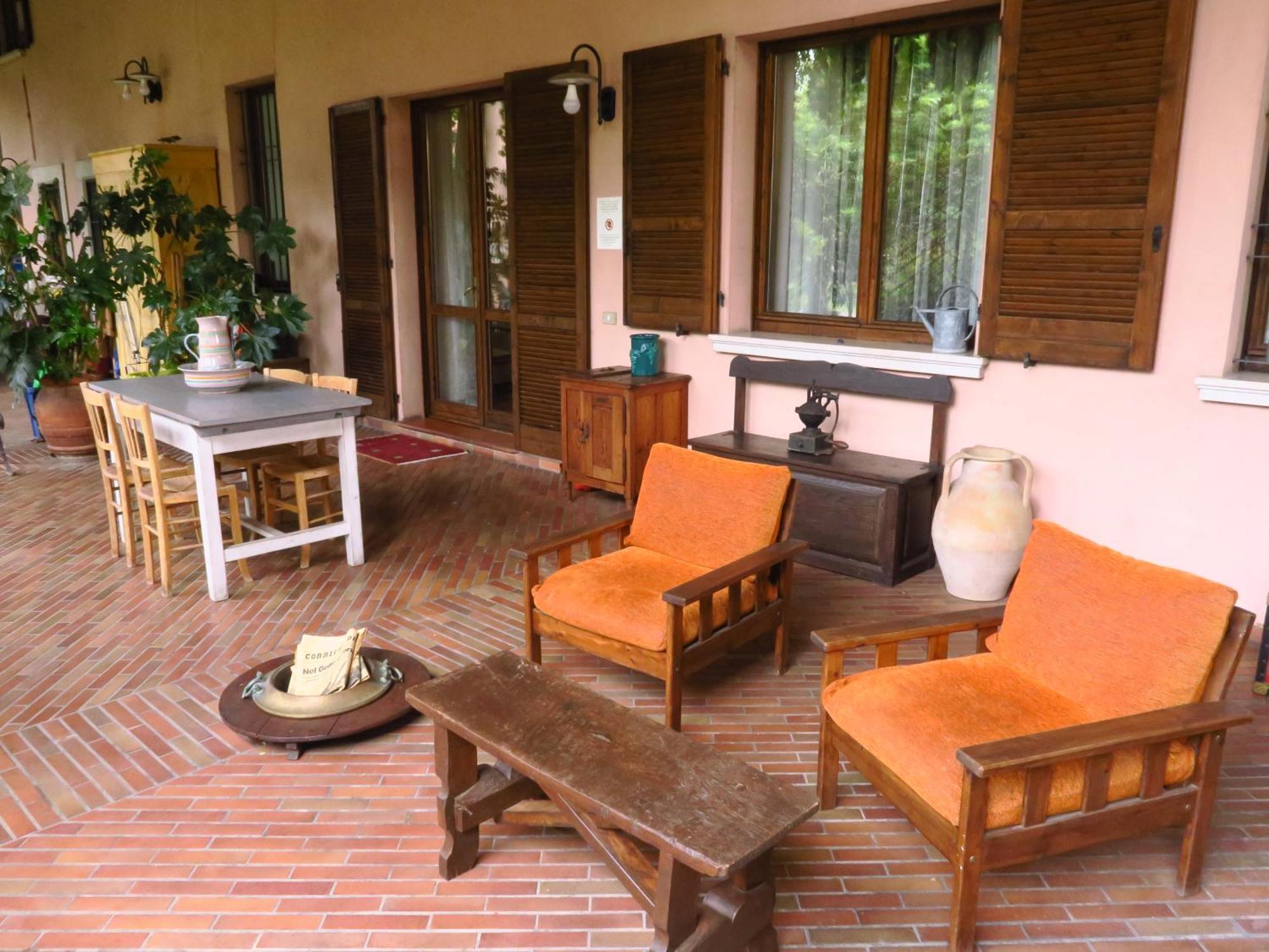 Dimora Altana Apartment Brescia Ngoại thất bức ảnh